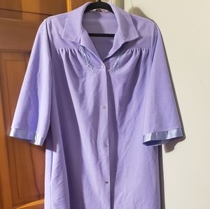 Vintage Vanity Fair Made in the USA Women's Housecoat/ Robe